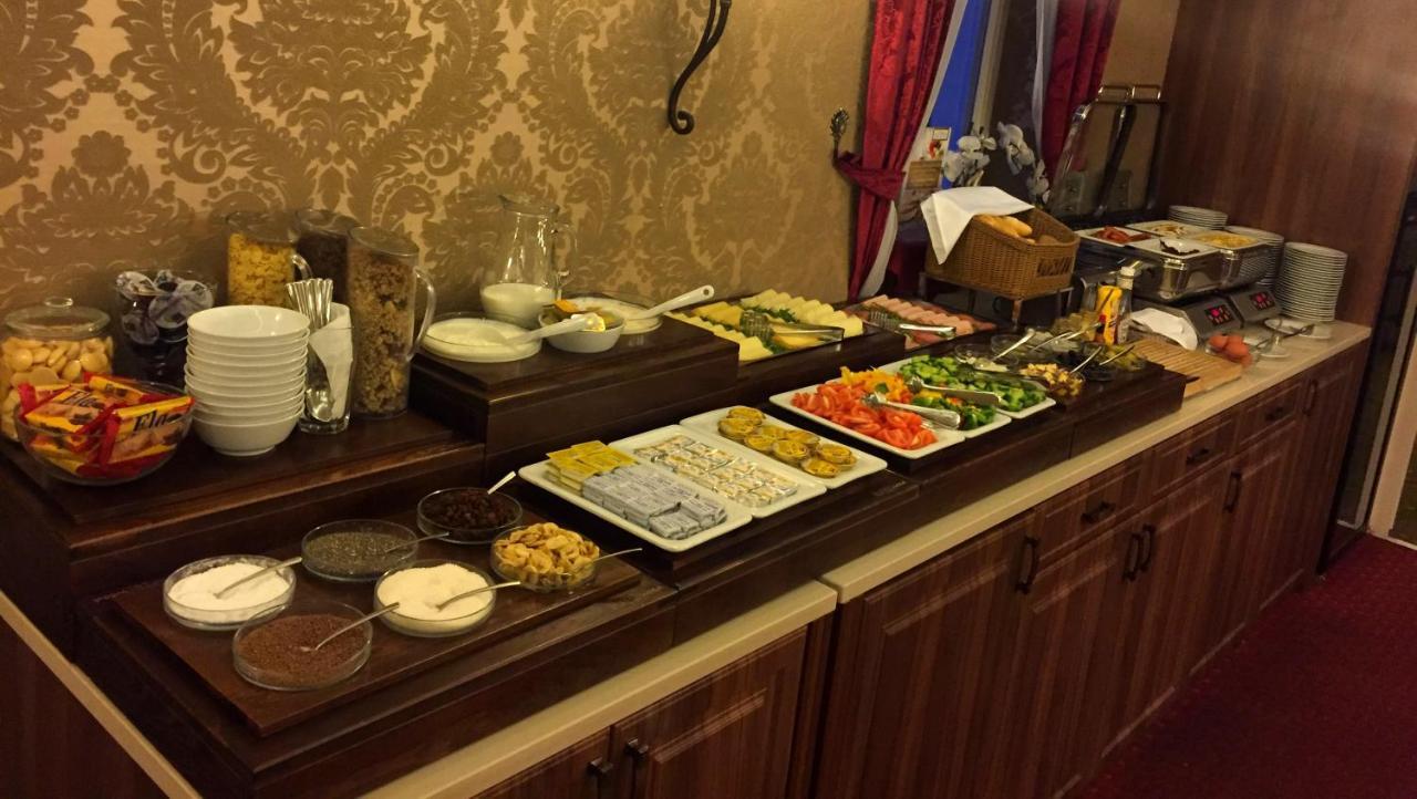 特佛拉娜酒店 卡罗维发利 外观 照片